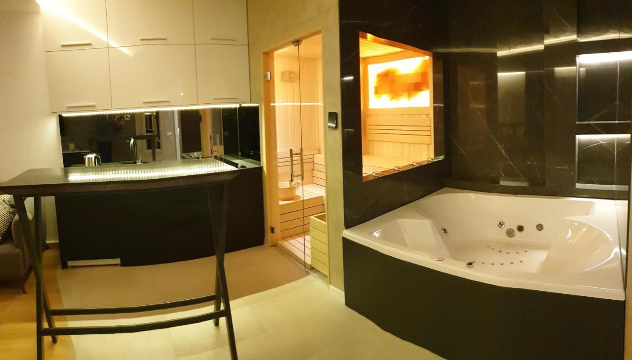 Luxury Spa Suite Belgrado Esterno foto